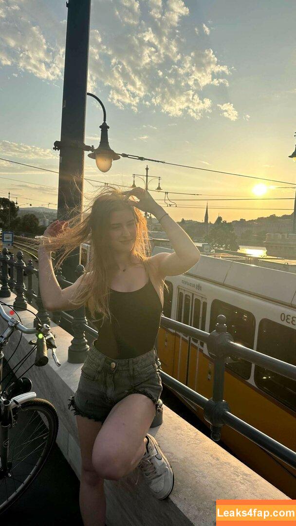 Mira.004 / model_mira слитое фото фото #0918