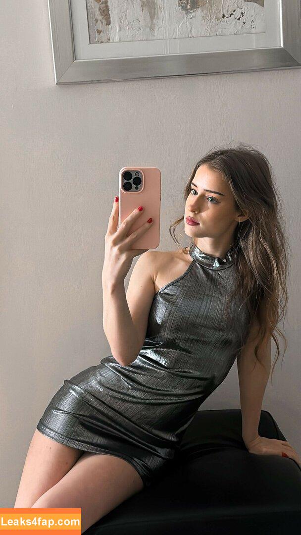 Mira.004 / model_mira слитое фото фото #1136