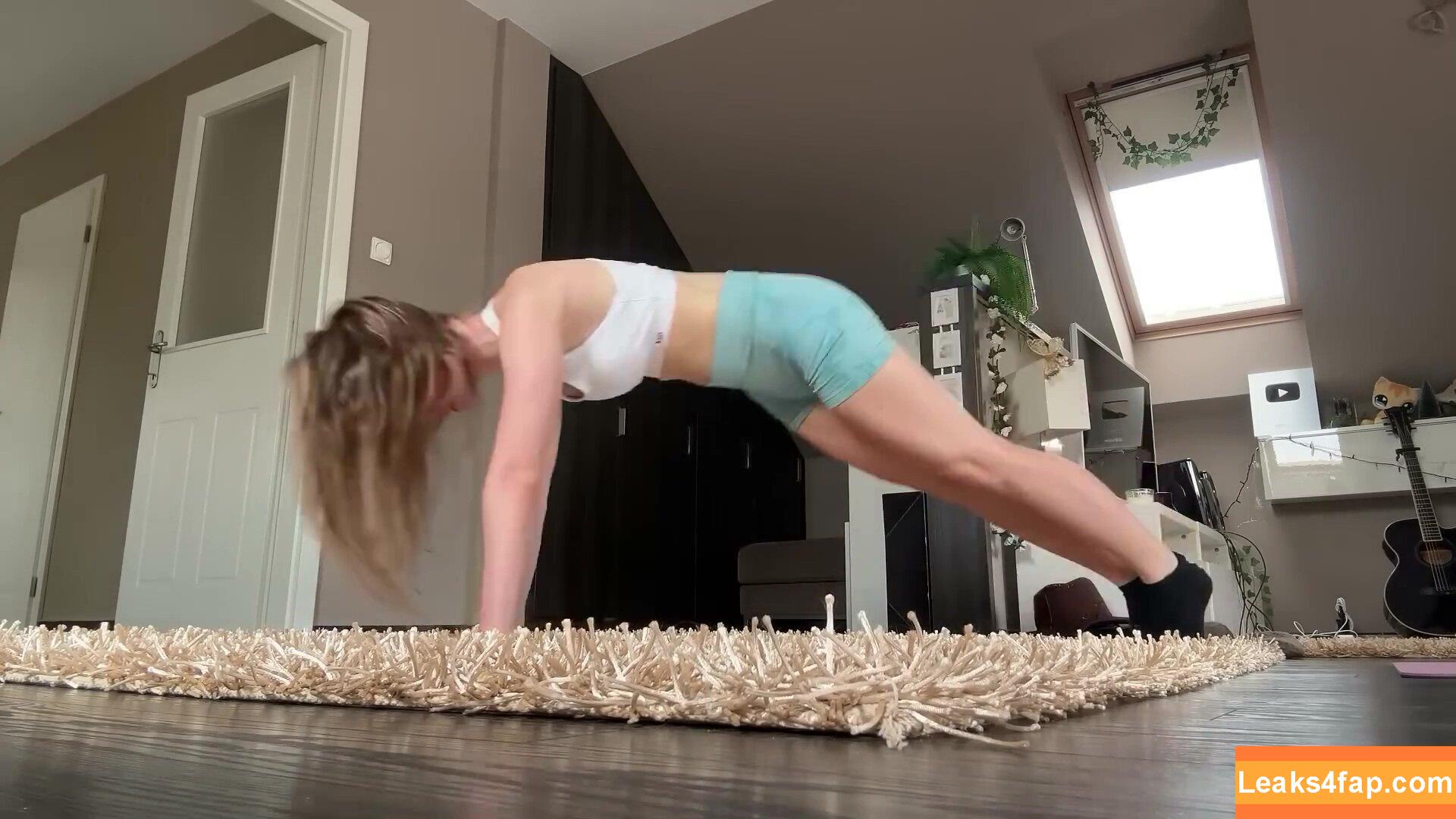 Mira.004 / model_mira слитое фото фото #1564