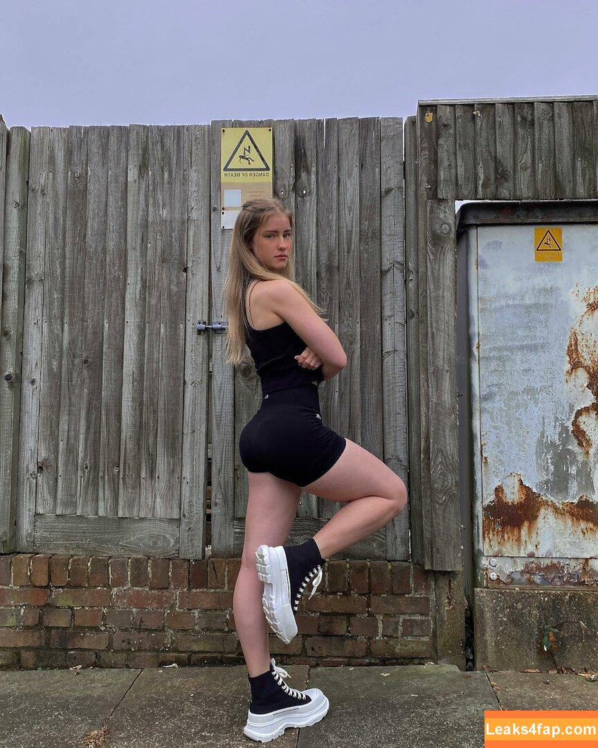 Mira.004 / model_mira слитое фото фото #1595