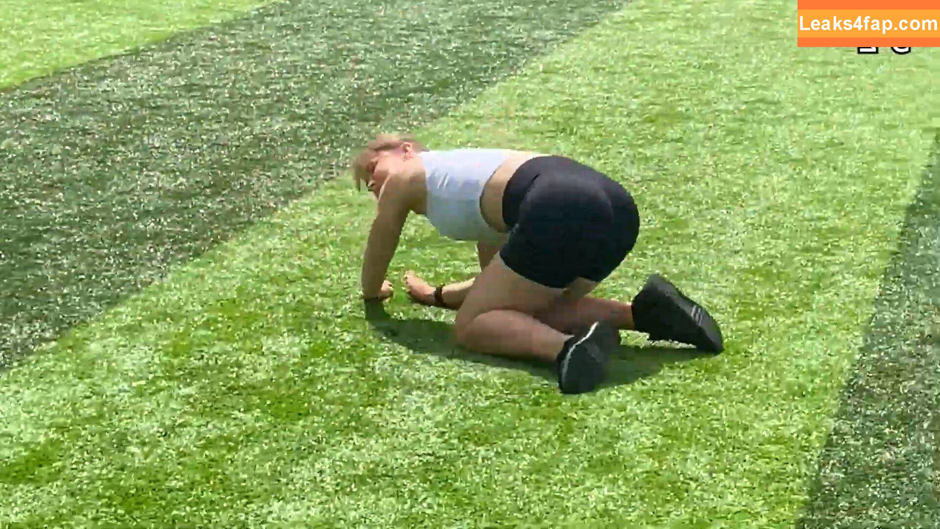 Mira.004 / model_mira leaked photo photo #1725
