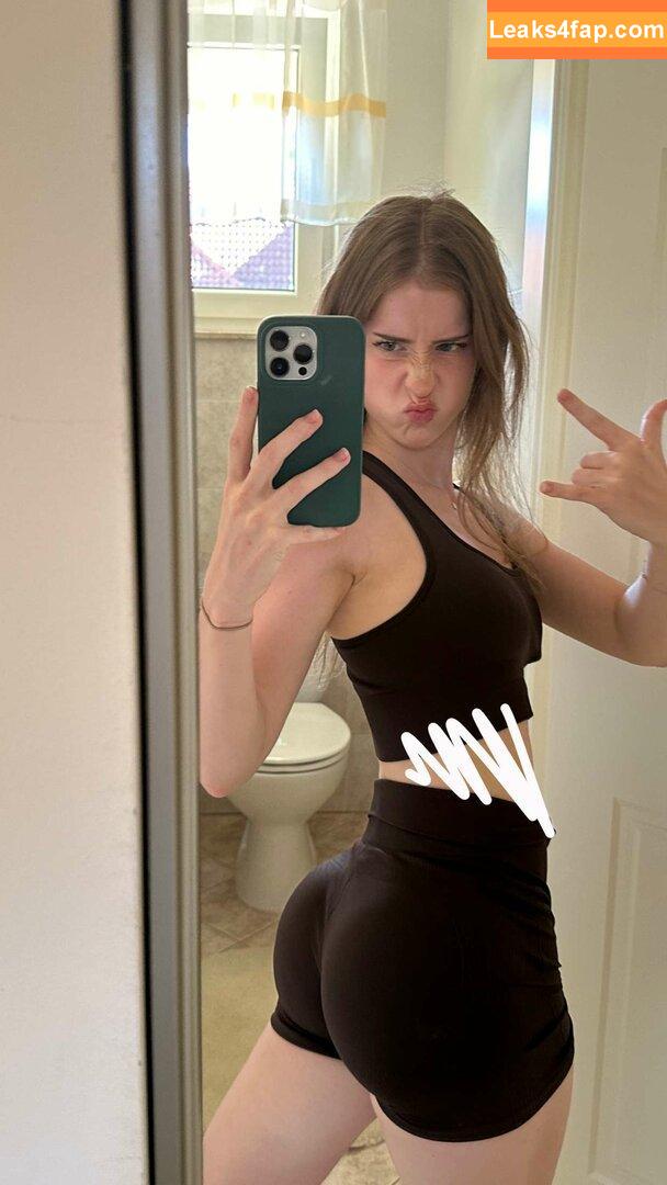 Mira.004 / model_mira leaked photo photo #1786