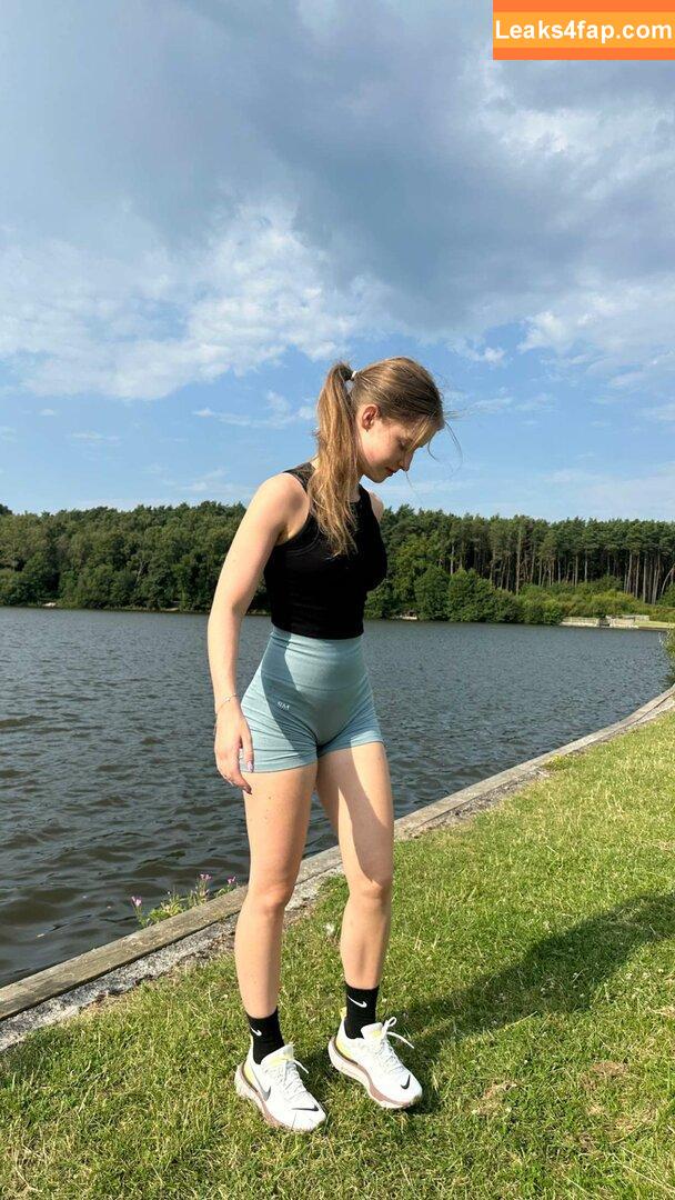 Mira.004 / model_mira leaked photo photo #1847