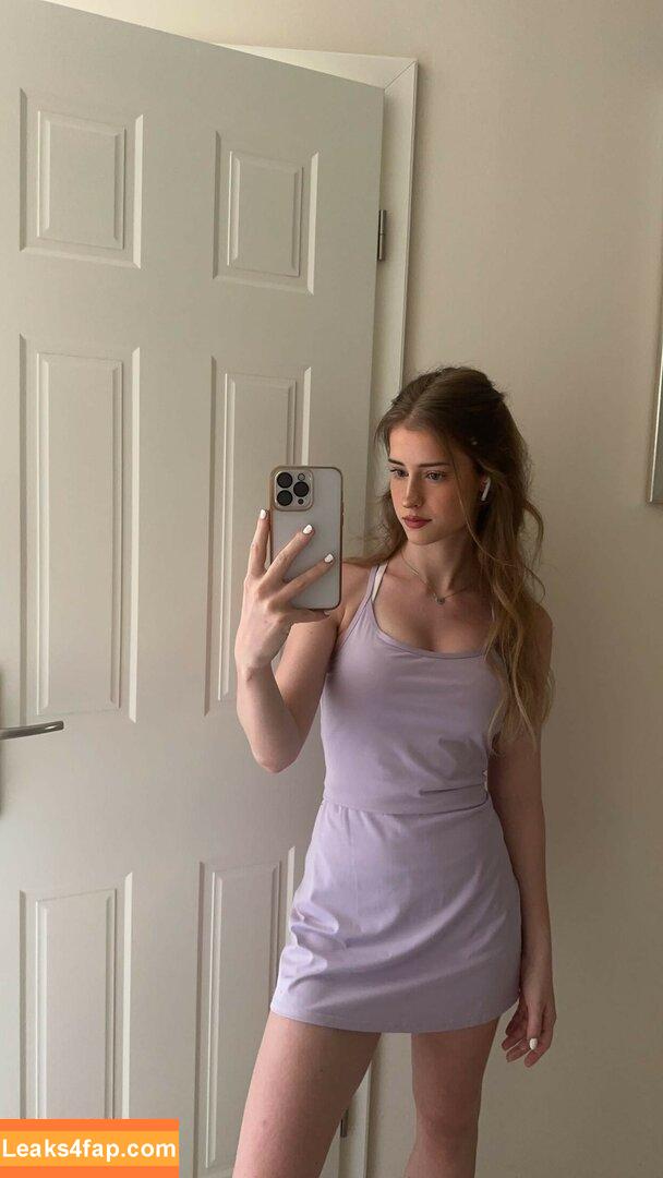 Mira.004 / model_mira leaked photo photo #2121