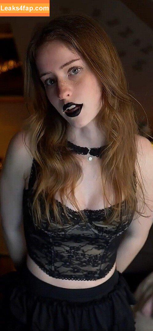 Mira.004 / model_mira leaked photo photo #2452