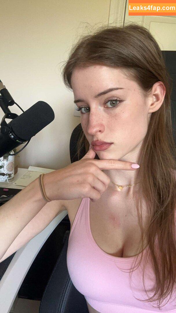 Mira.004 / model_mira leaked photo photo #2504