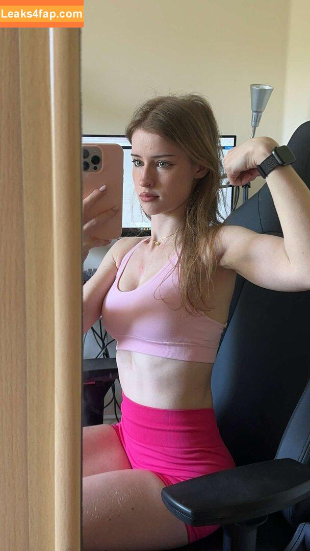 Mira.004 / model_mira leaked photo photo #2507
