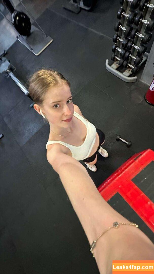 Mira.004 / model_mira leaked photo photo #2510
