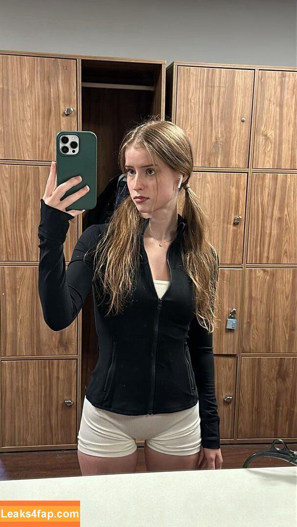 Mira.004 / model_mira leaked photo photo #2517