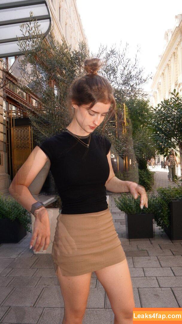 Mira.004 / model_mira leaked photo photo #2583