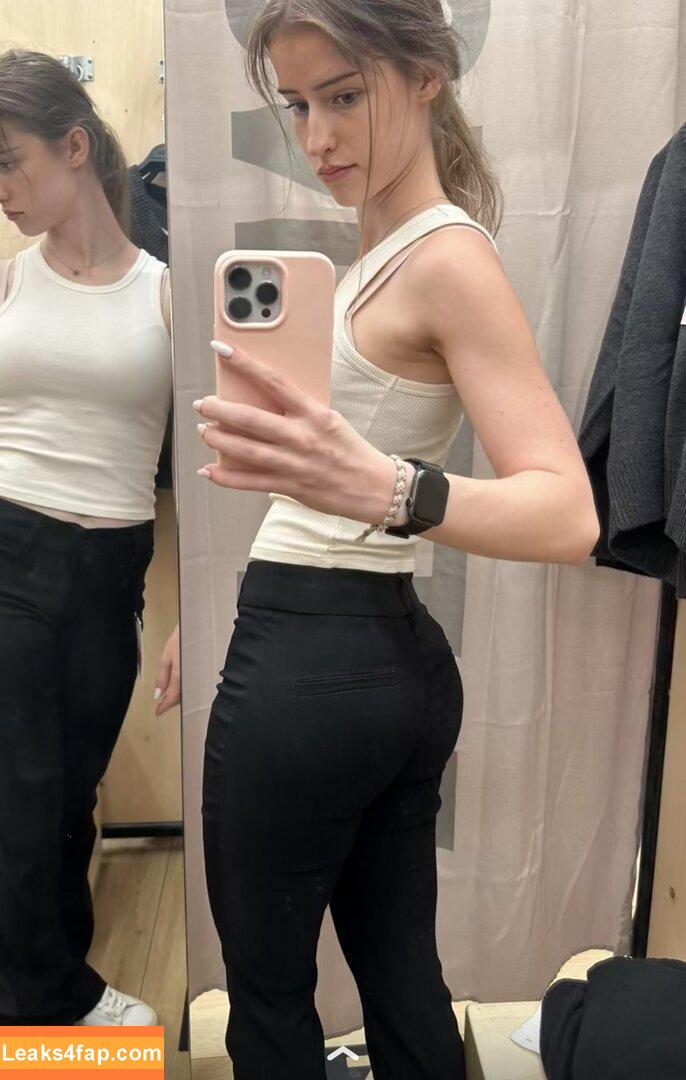 Mira.004 / model_mira leaked photo photo #2596