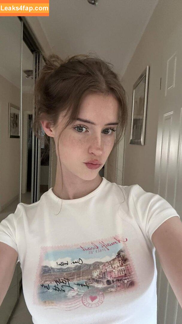 Mira.004 / model_mira leaked photo photo #2699