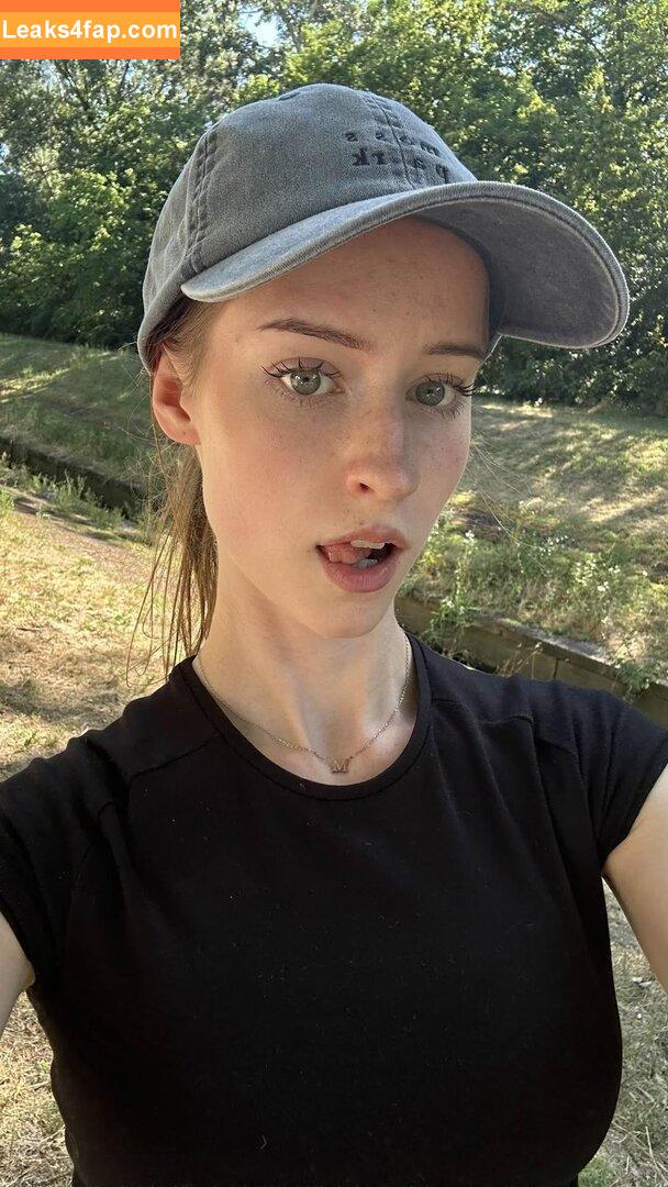 Mira.004 / model_mira leaked photo photo #2752