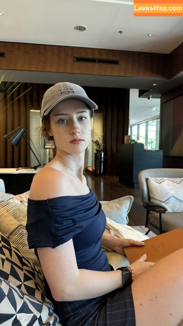 Mira.004 / model_mira leaked photo photo #2818