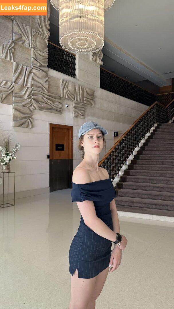 Mira.004 / model_mira leaked photo photo #2822