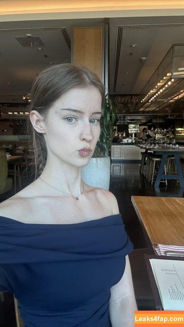 Mira.004 / model_mira leaked photo photo #2831