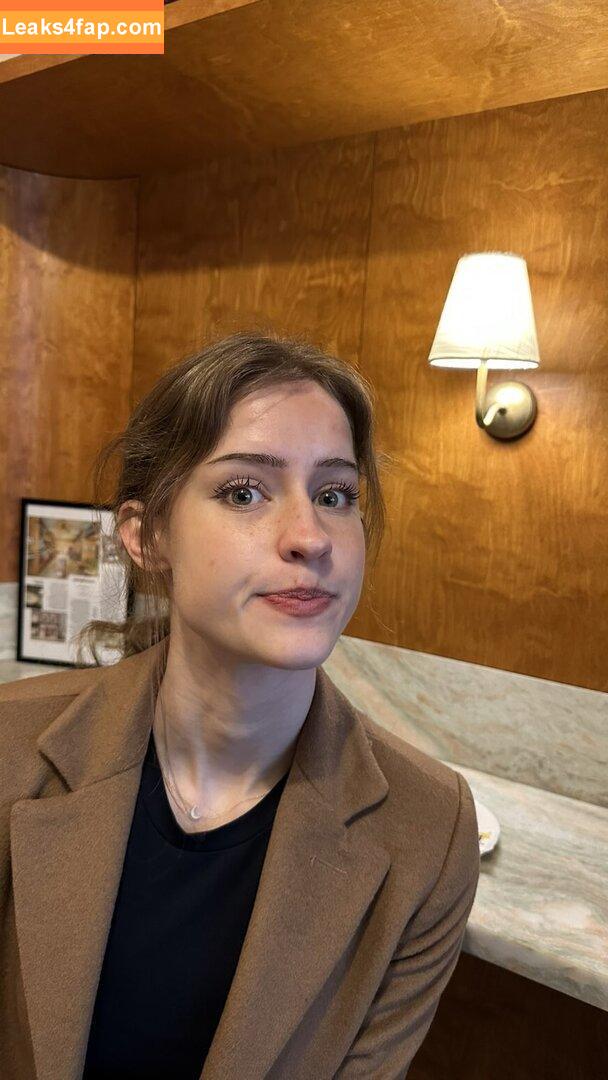 Mira.004 / model_mira leaked photo photo #2846