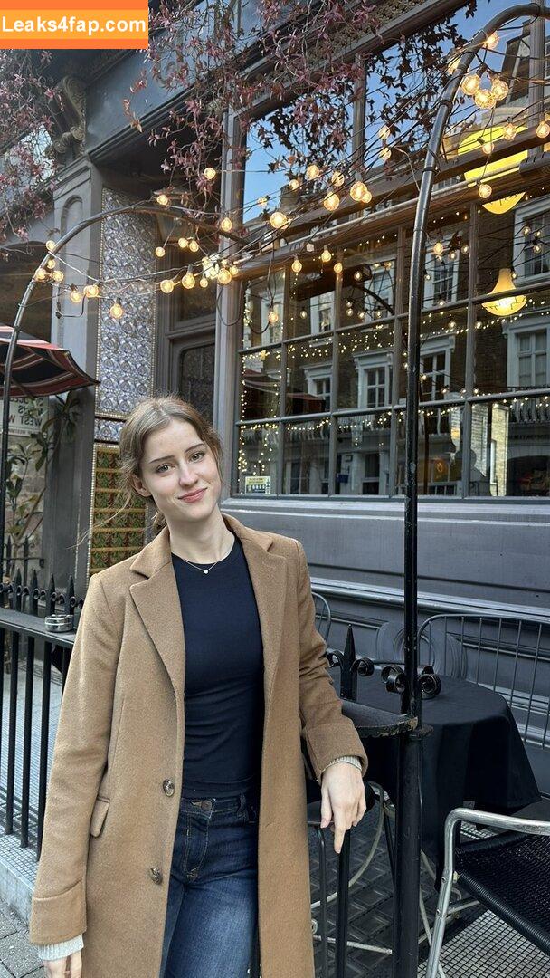 Mira.004 / model_mira leaked photo photo #2856