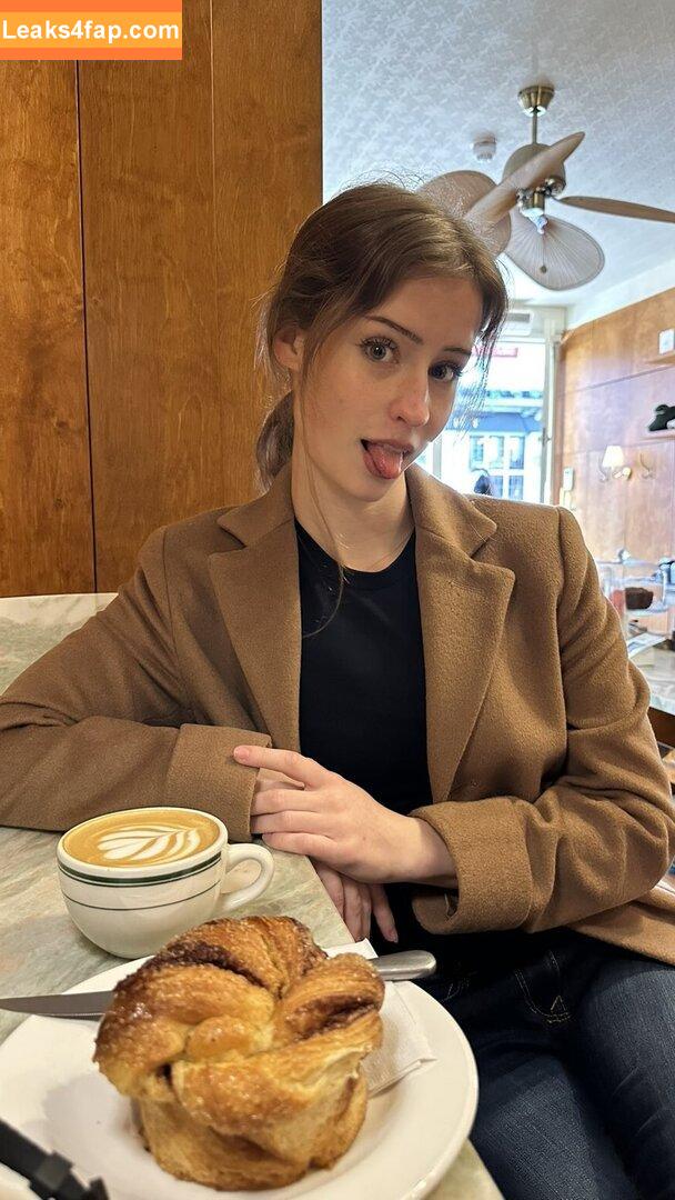 Mira.004 / model_mira leaked photo photo #2858