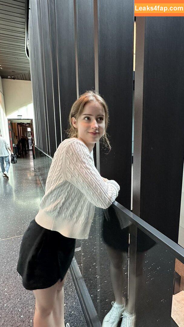 Mira.004 / model_mira leaked photo photo #2910