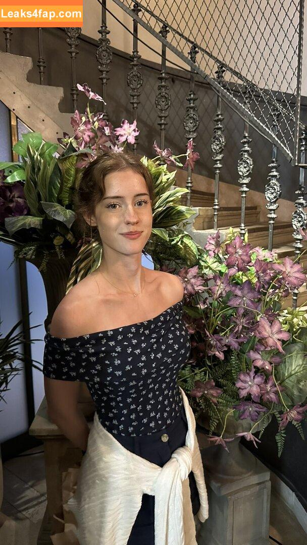 Mira.004 / model_mira leaked photo photo #2920