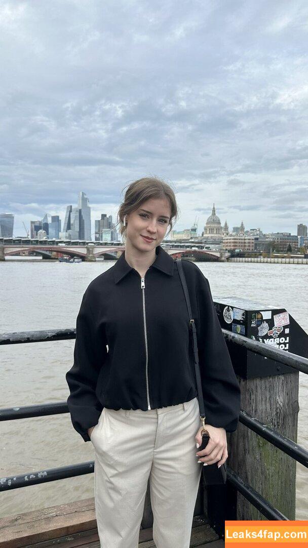 Mira.004 / model_mira leaked photo photo #2931