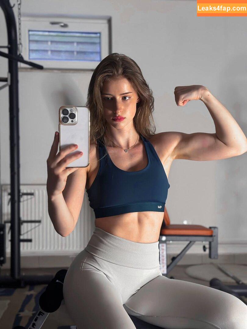 Mira.004 / model_mira leaked photo photo #2943