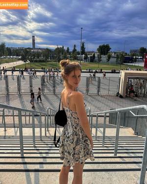 Mira.004 photo #2662