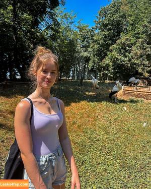 Mira.004 photo #2668