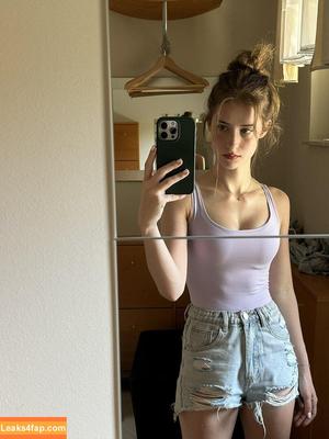 Mira.004 photo #2669