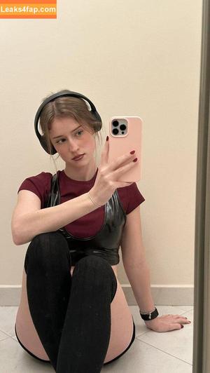 Mira.004 photo #2676