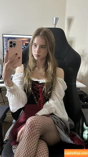 Mira.004 photo #2692