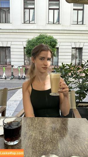 Mira.004 photo #2706