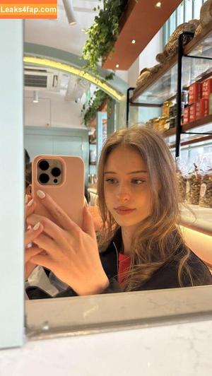 Mira.004 photo #2733