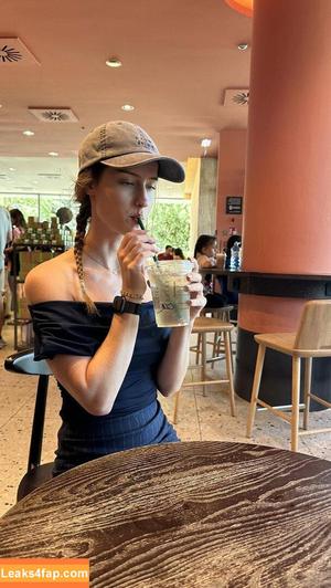 Mira.004 photo #2745