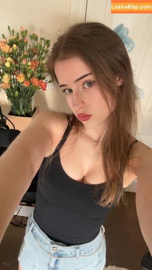 Mira.004 photo #2891