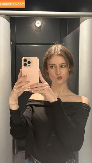 Mira.004 photo #2905