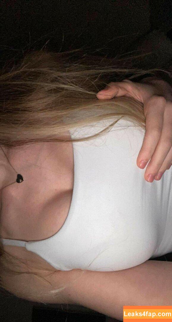 Mira Szalma / itsmira004 / mira.004 / mira.szalma leaked photo photo #0106