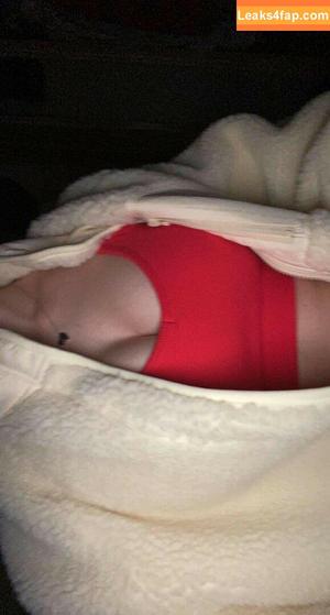 Mira Szalma photo #0074