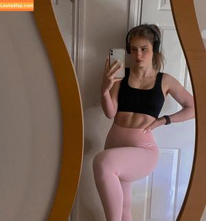 Mira Szalma photo #0251
