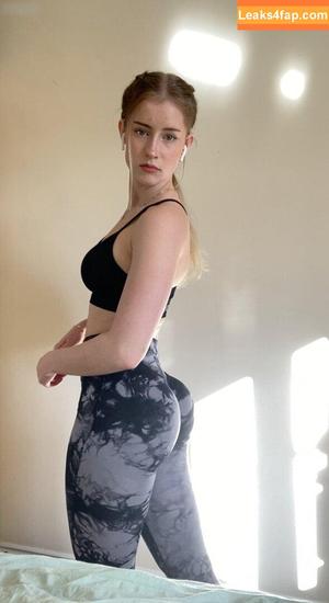Mira Szalma photo #0291