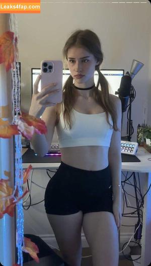 Mira Szalma photo #0318
