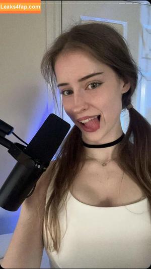 Mira Szalma photo #0319