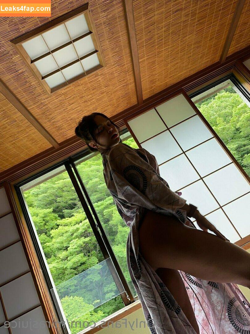 Mira / mira.004 / miranowhere / model_mira слитое фото фото #0059