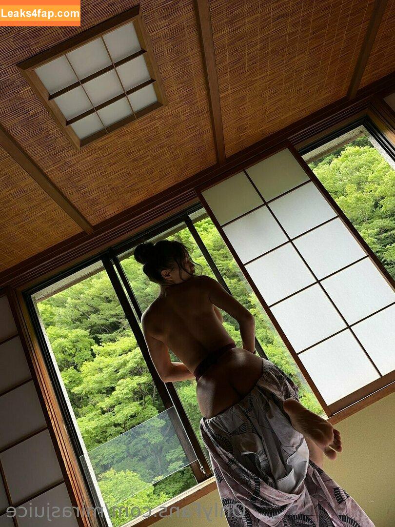 Mira / mira.004 / miranowhere / model_mira слитое фото фото #0064