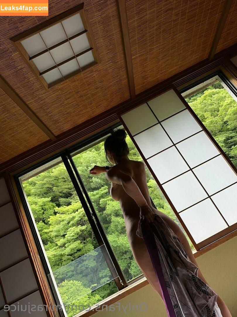 Mira / mira.004 / miranowhere / model_mira слитое фото фото #0070