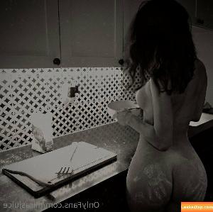 Mira photo #0208