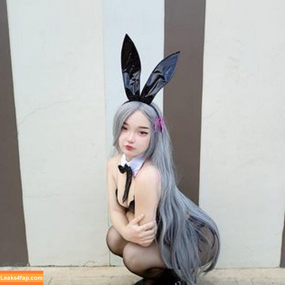 miraaamiku / eroticmedusa / miraaam_ / miraah_mikuu leaked photo photo #0046