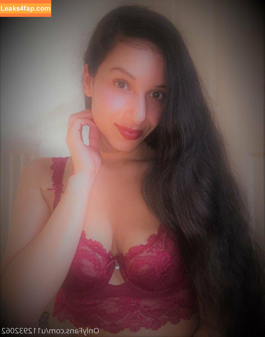 Mirabella Estella / https: / mirabella_00 / mirabellaestella leaked photo photo #0171