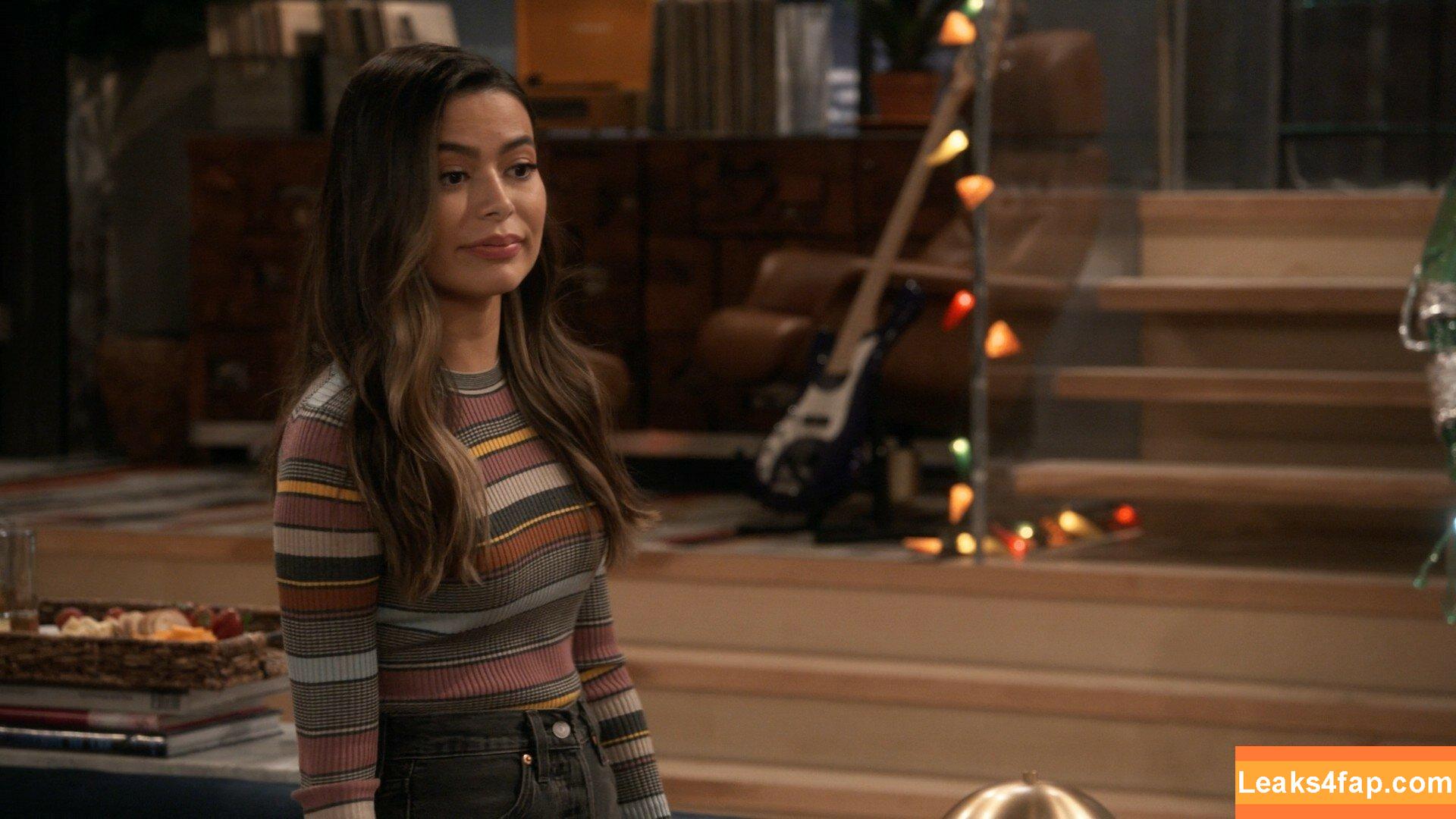 Miranda Cosgrove / MirandaCosgrove / onlyfanssz leaked photo photo #0029